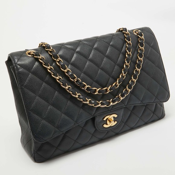 CHANEL Black Quilted Caviar Leather Maxi Classic Single Flap Bag - Picture 3 of 8